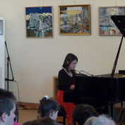 Яна Стоичкова - 10г. (15.05.2011)