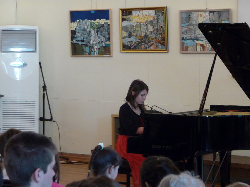Yana Stoichkova - 10 years old (15.05.2011)