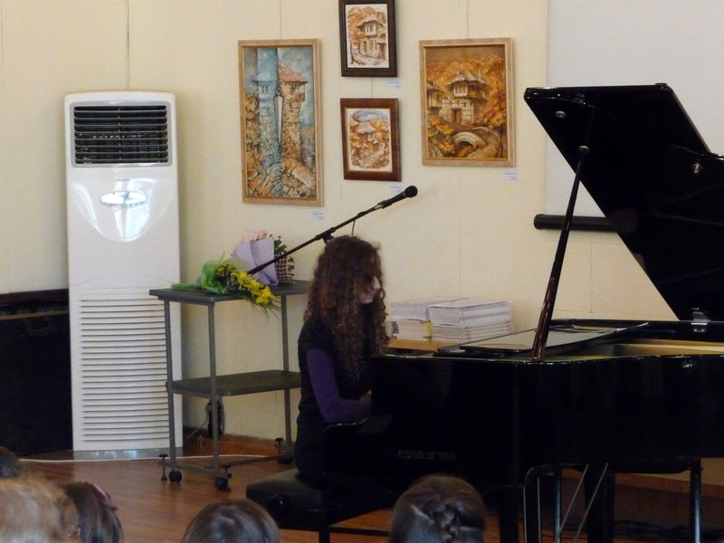 Gabriela Martinova - 15 years old (18.12.2011)