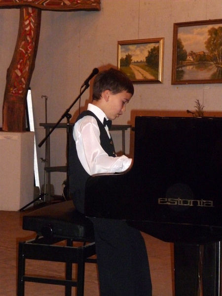 Lazar Mitzov