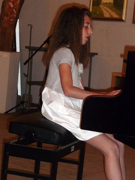 Yana Ludjeva - 21.05.2010