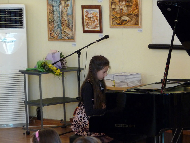 Dana Dimova - 9 years old (18.12.2011)