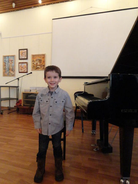 Victor Blagoev - 4 years old (18.12.2011)