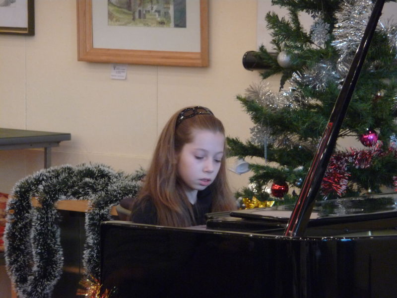 Niya Nikolaeva 11 years old